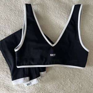 Set Active black and white workout set